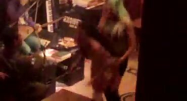 sex khong che viet nam Bố đụ con gái. clip thu dam