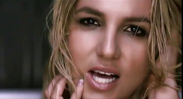 phim chiếu rạp Charlotte Sartre được fucked bởi một anh chàng sex moi hay da đen.