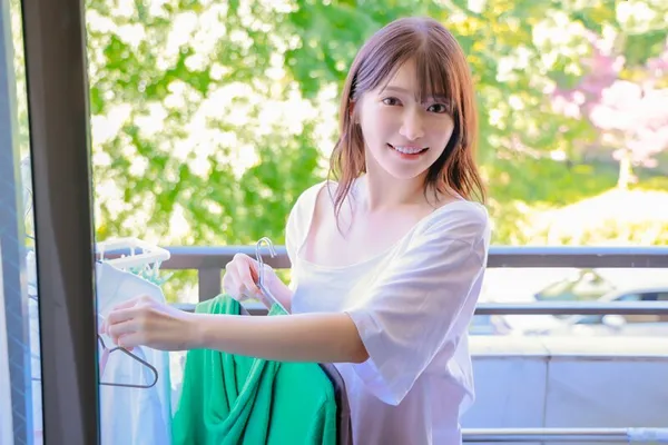 sex anime hen tai Cô vợ thằng bạn thân đột nhiên nói rằng đã từng thích tôi…